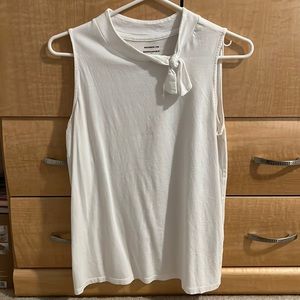 Sleeveless White Top - Banana Republic (small)